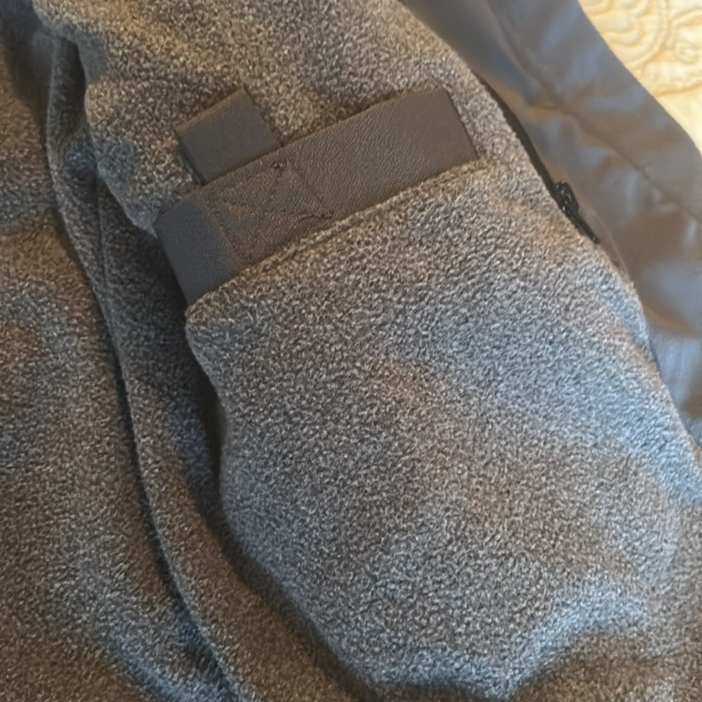 “Elevate” warm coat - Picture 12 of 15